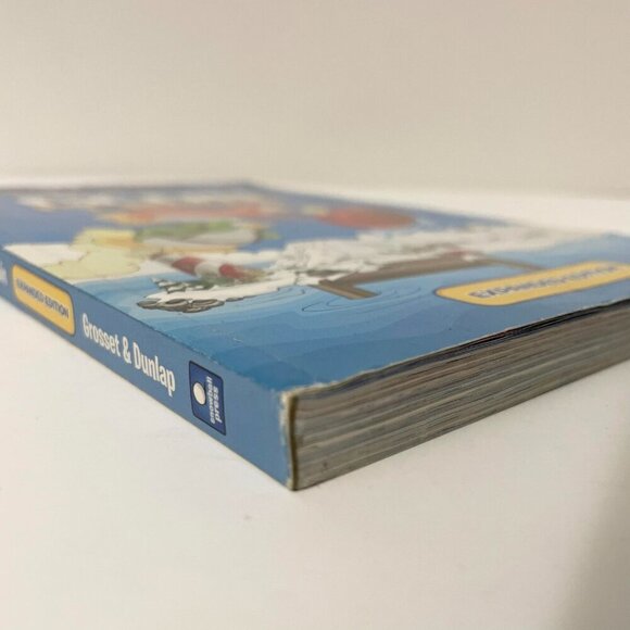 The Awesome Official Guide to Disney Club Penguin Expanded Edition - Picture 5 of 16